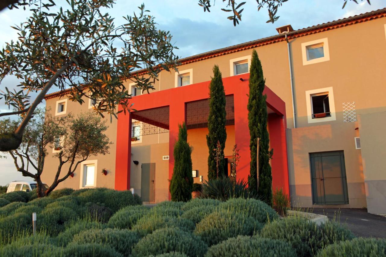 Hotel Restaurant Le Gardon - Pont Du Gard Collias Bagian luar foto